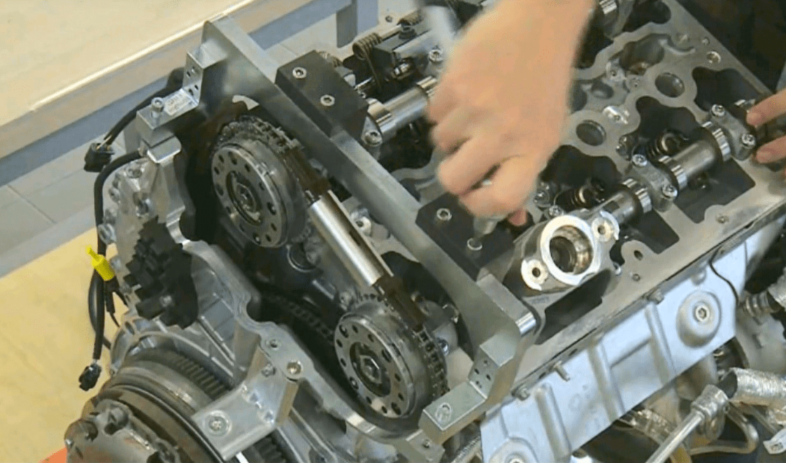 📂宝马BMW | 原厂培训 F系G系的常见维修操作技巧及诊断视频 发动机拆装 变速箱诊断 电池维护 油箱滤清器拆装 高压燃油油路拆装 更换气门油封 空调检漏 安装调整正时(6G)